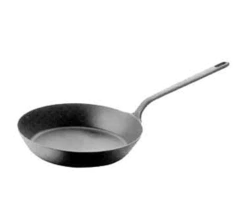 Spring USA 8481-40/32 2.75 Qt Blackline Swiss Steel Fry Pan