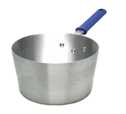 Vollrath 434412 4.5 Qt. 11 Gauge Aluminum Alloy Cool Handle With EverTite Riveting Wear-Ever Tapered Sauce Pan